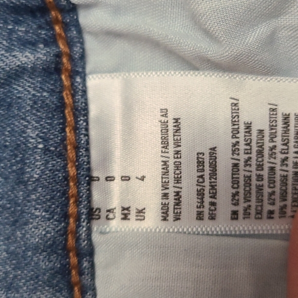 AMERICAN EAGLE JEAN SHORTS - Picture 5 of 5